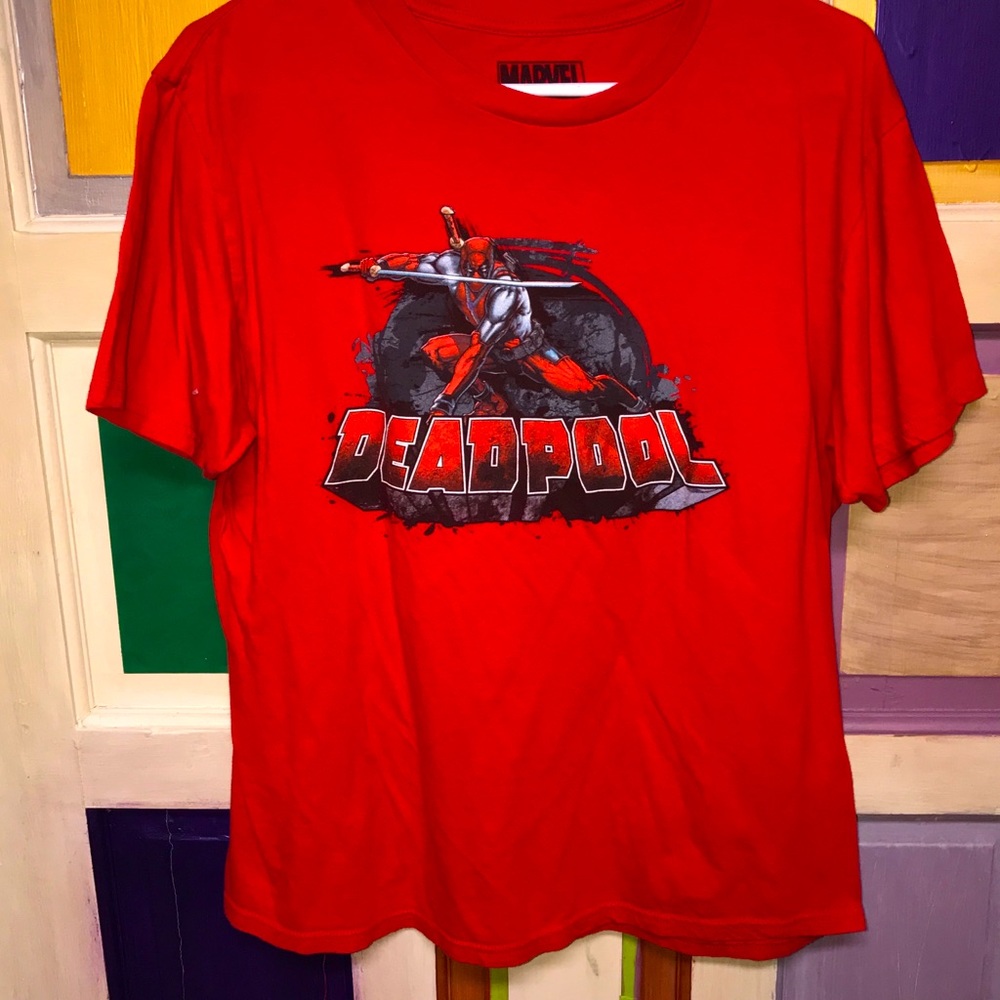 Deadpool (Marvel Comics) Mens T-Shirt